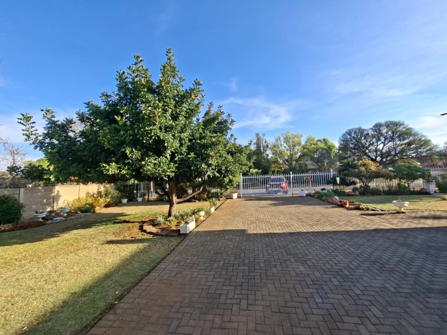 3 Bedroom Property for Sale in Fichardt Park Free State